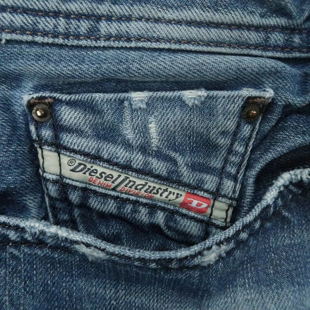 Diesel Jeans Mens 32x32 Blue New Fanker Slim Bootcut 5 Pocket Distressed *
